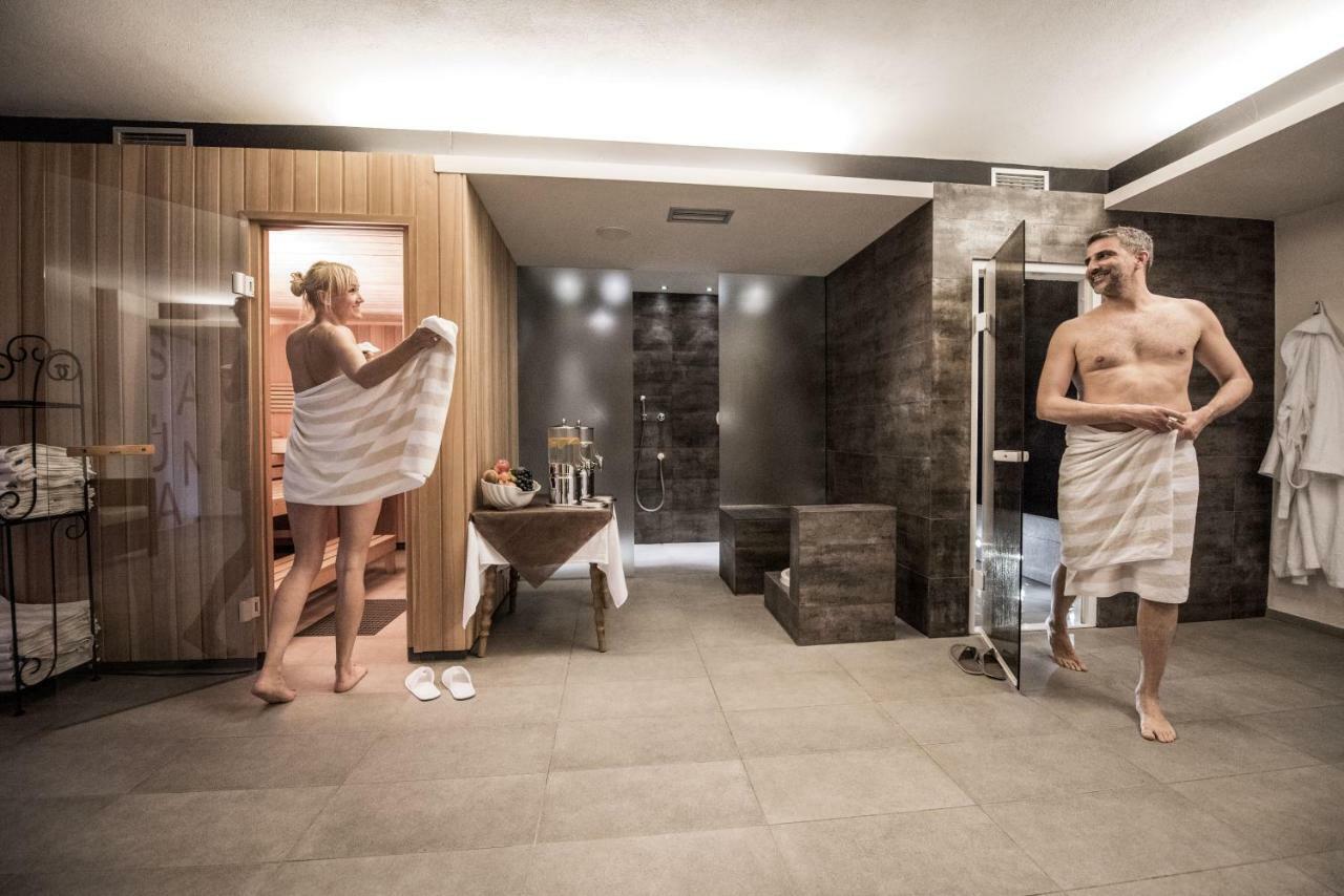 Hotel Krondlhof Bruneck Buitenkant foto