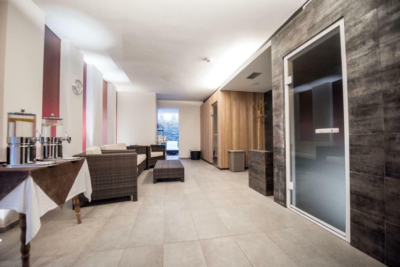 Hotel Krondlhof Bruneck Buitenkant foto